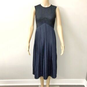ZARA Pleated & Lace Romantic Elegant Navy Sleeveless Midi Dress. XS